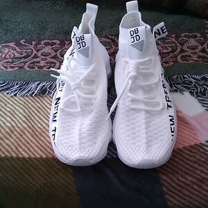 DBJD White Sneakers with Black Accents